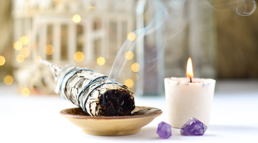 7 Ways To Keep Your Home Energetically Clear