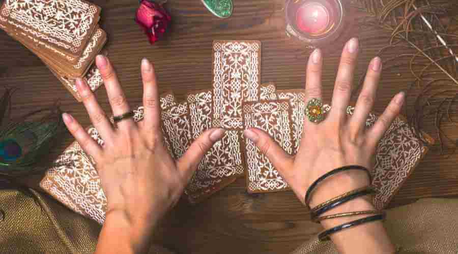 How To Choose A Tarot Deck